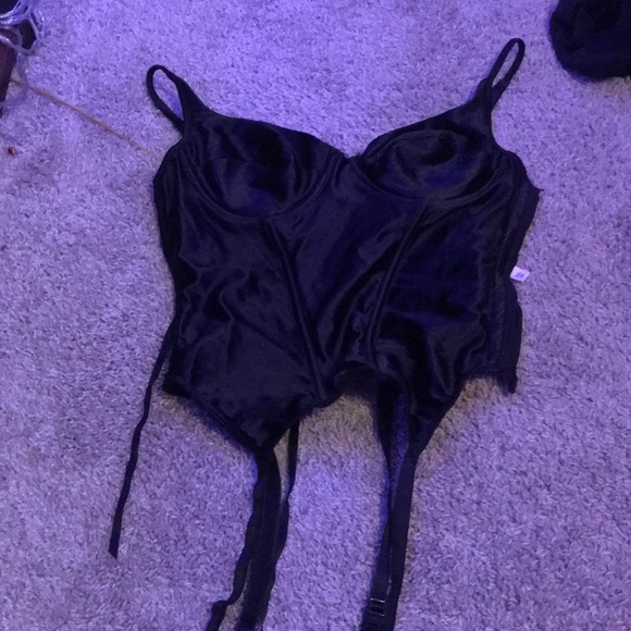 Corset top - Picture 1 of 3